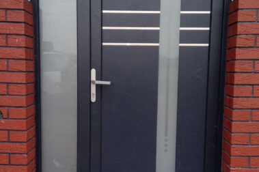 Einbau einer Haustür